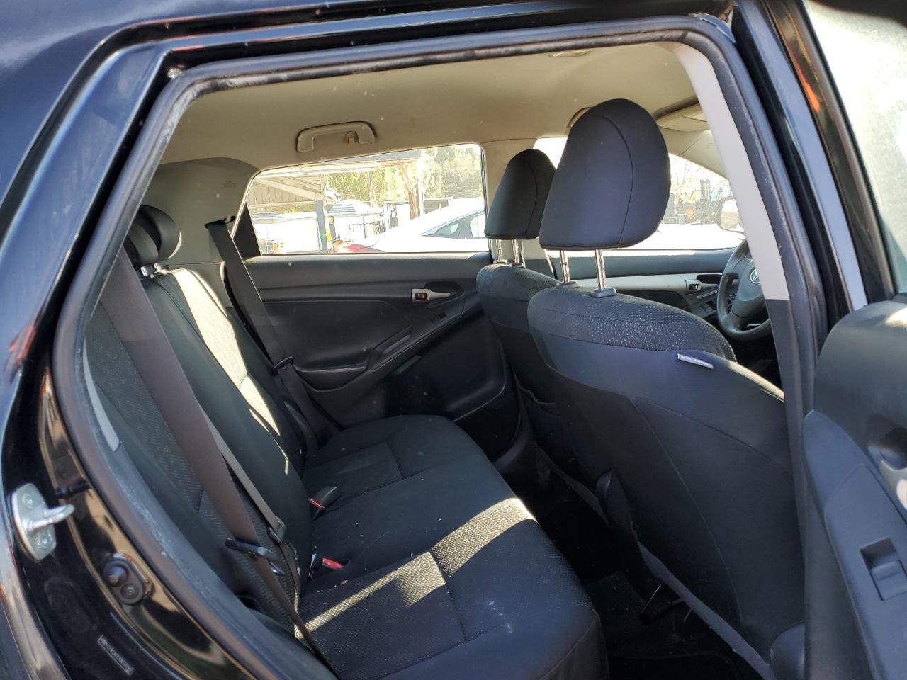 2009 Toyota Corolla - Image 10