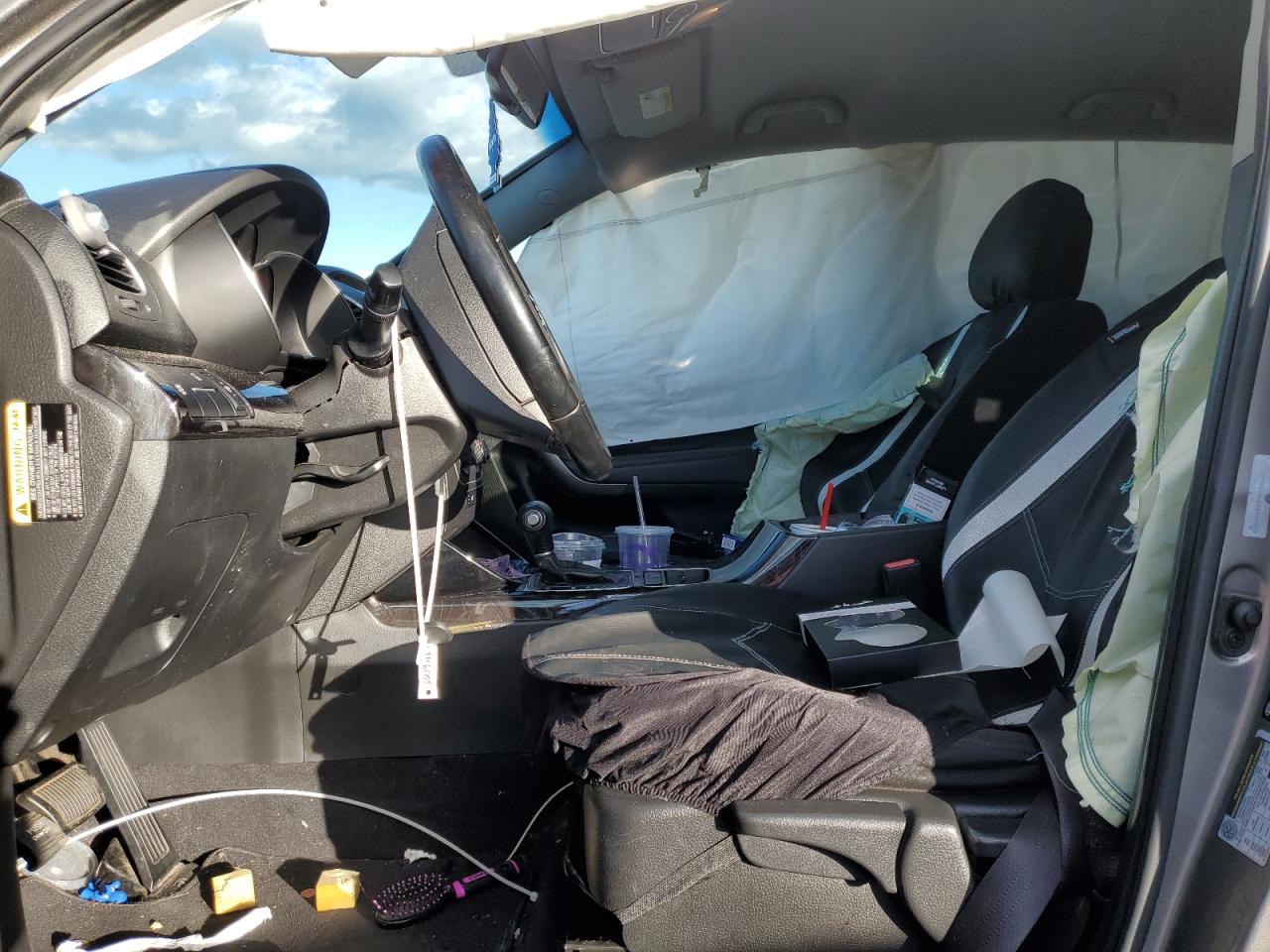 2014 Kia Sorento - Image 7