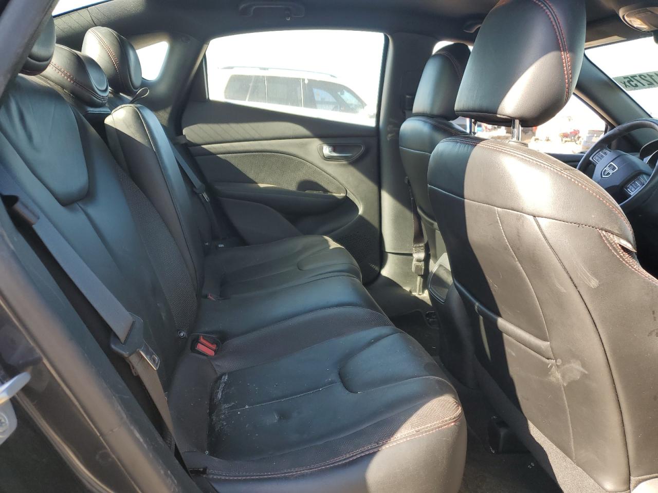 2014 Dodge Dart - Image 10