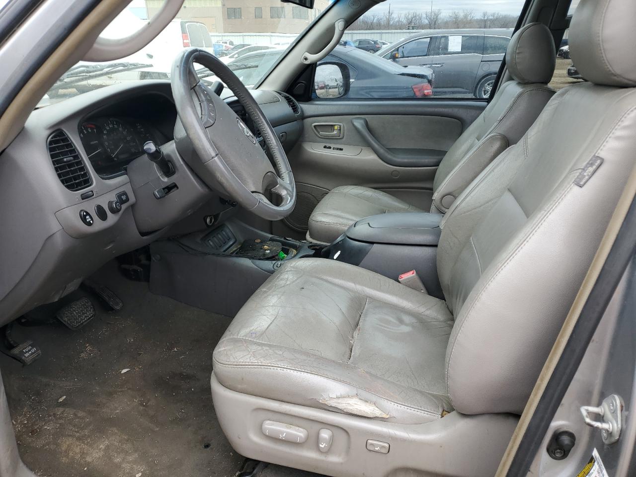 2006 Toyota Sequoia - Image 7
