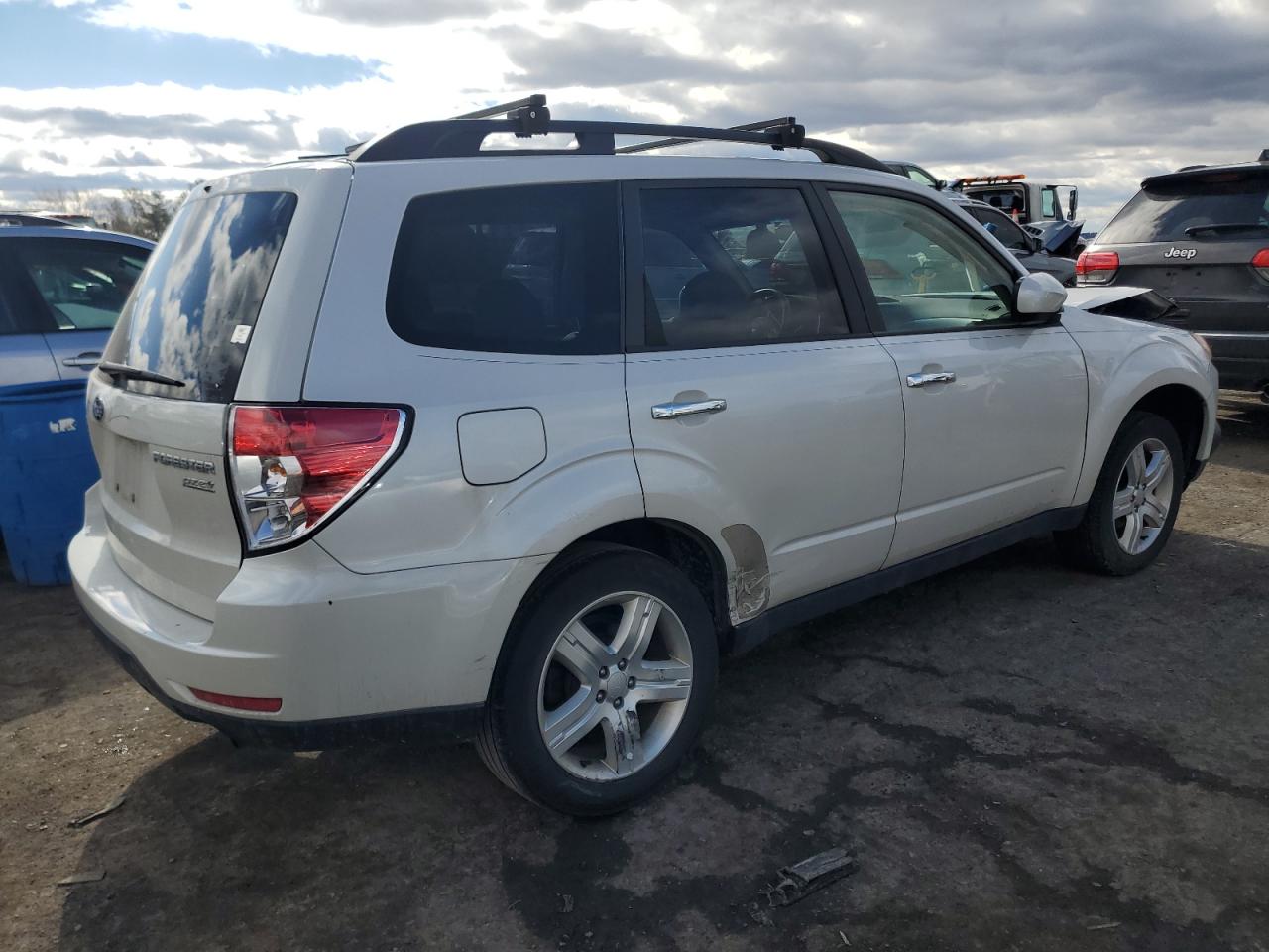 2010 Subaru Forester - Image 3