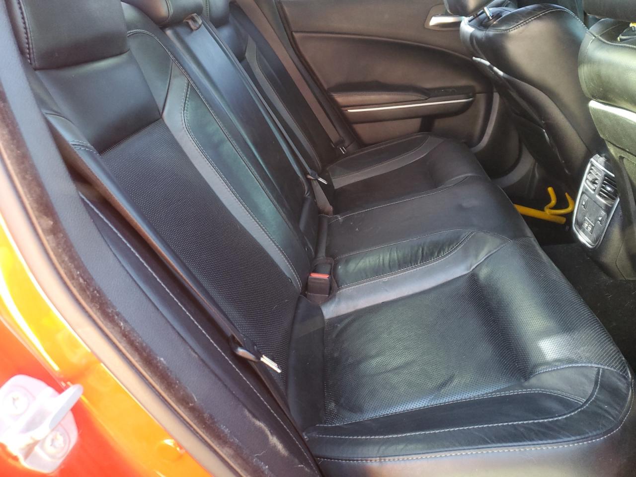 2020 Dodge Charger - Image 10