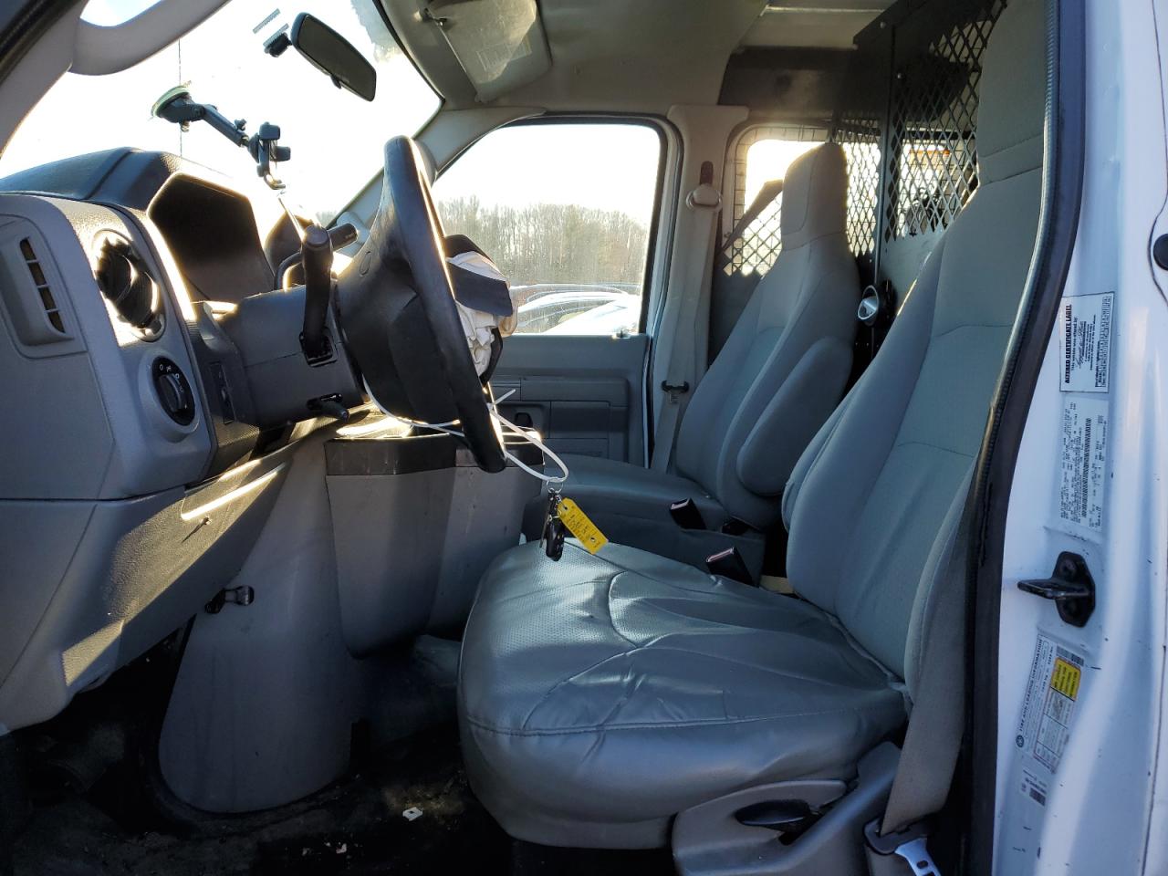 2014 Ford Econoline - Image 7