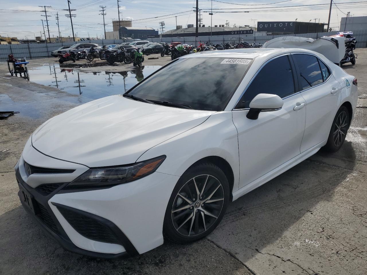 2023 Toyota Camry - Image 1