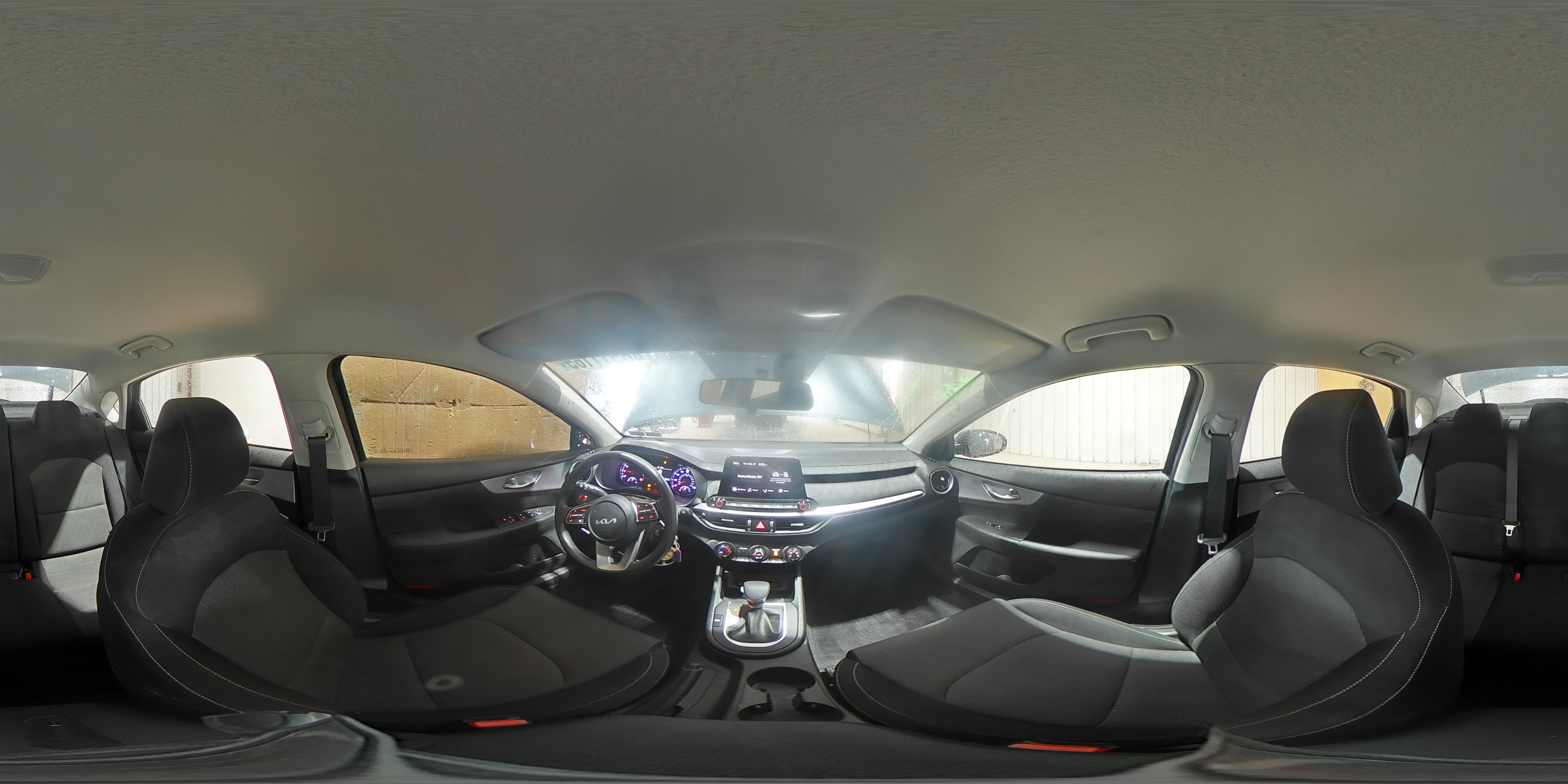 2024 Kia Forte - Image 15