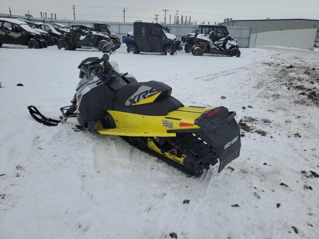 2016 SKIDOO MXZ SPORT