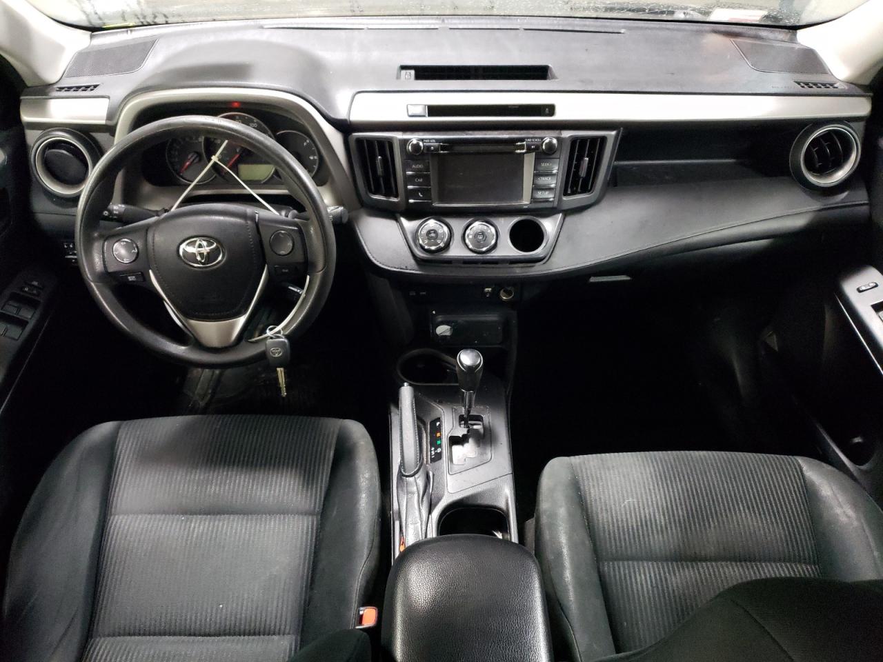 2016 Toyota RAV 4 - Image 8