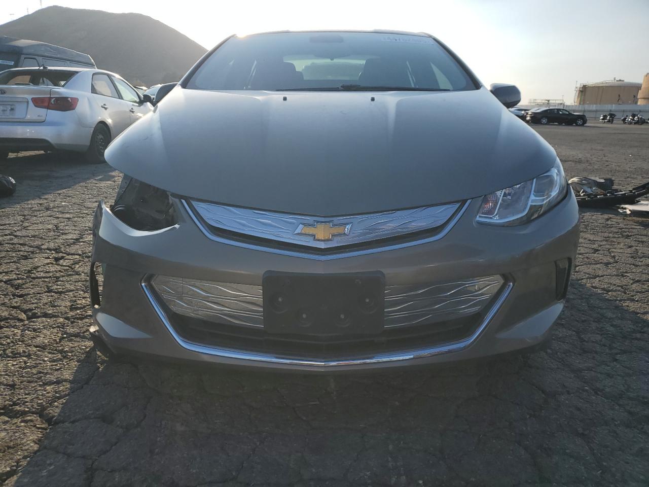 2017 Chevrolet Volt - Image 5