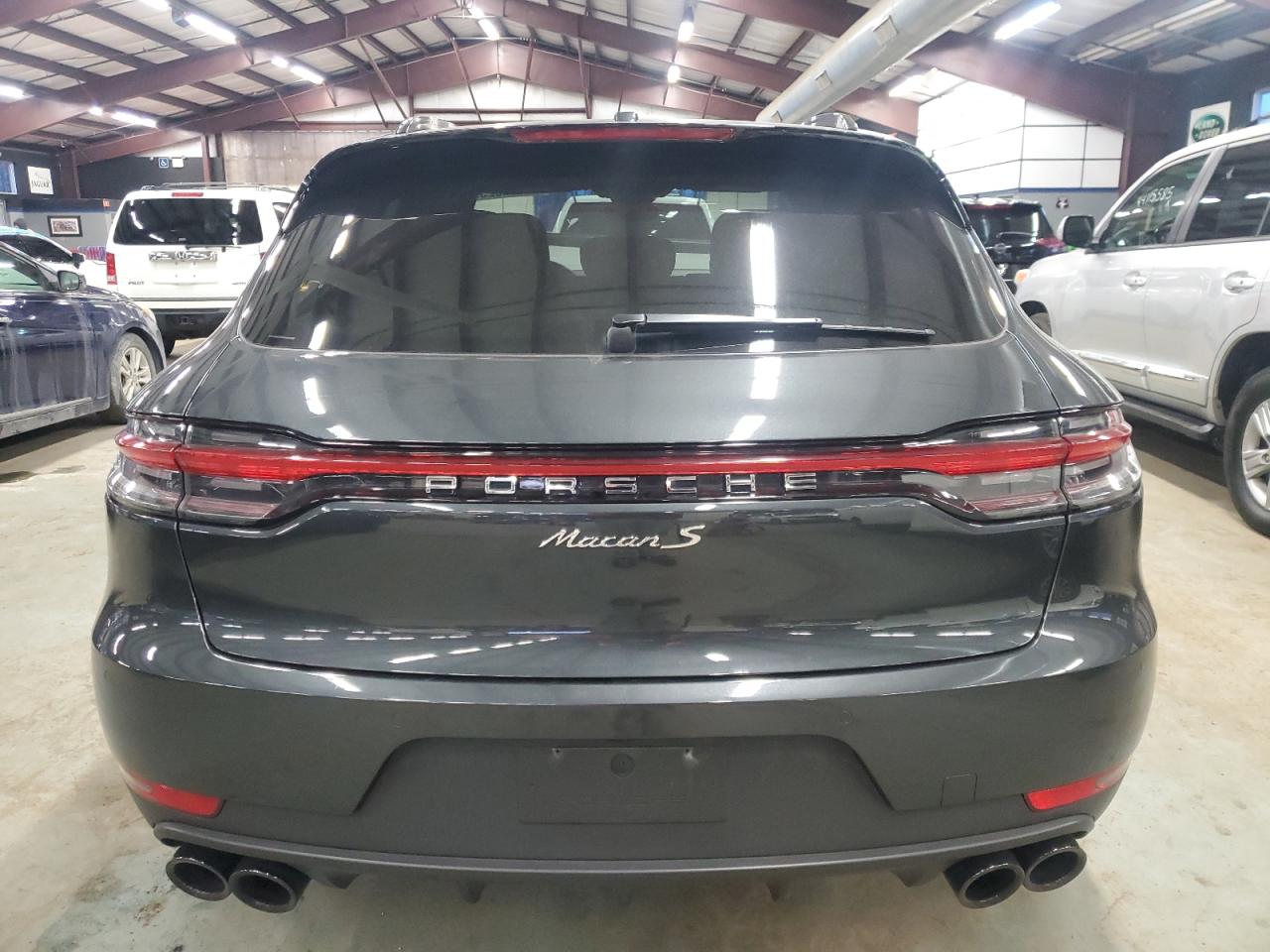 2019 Porsche Macan - Image 6