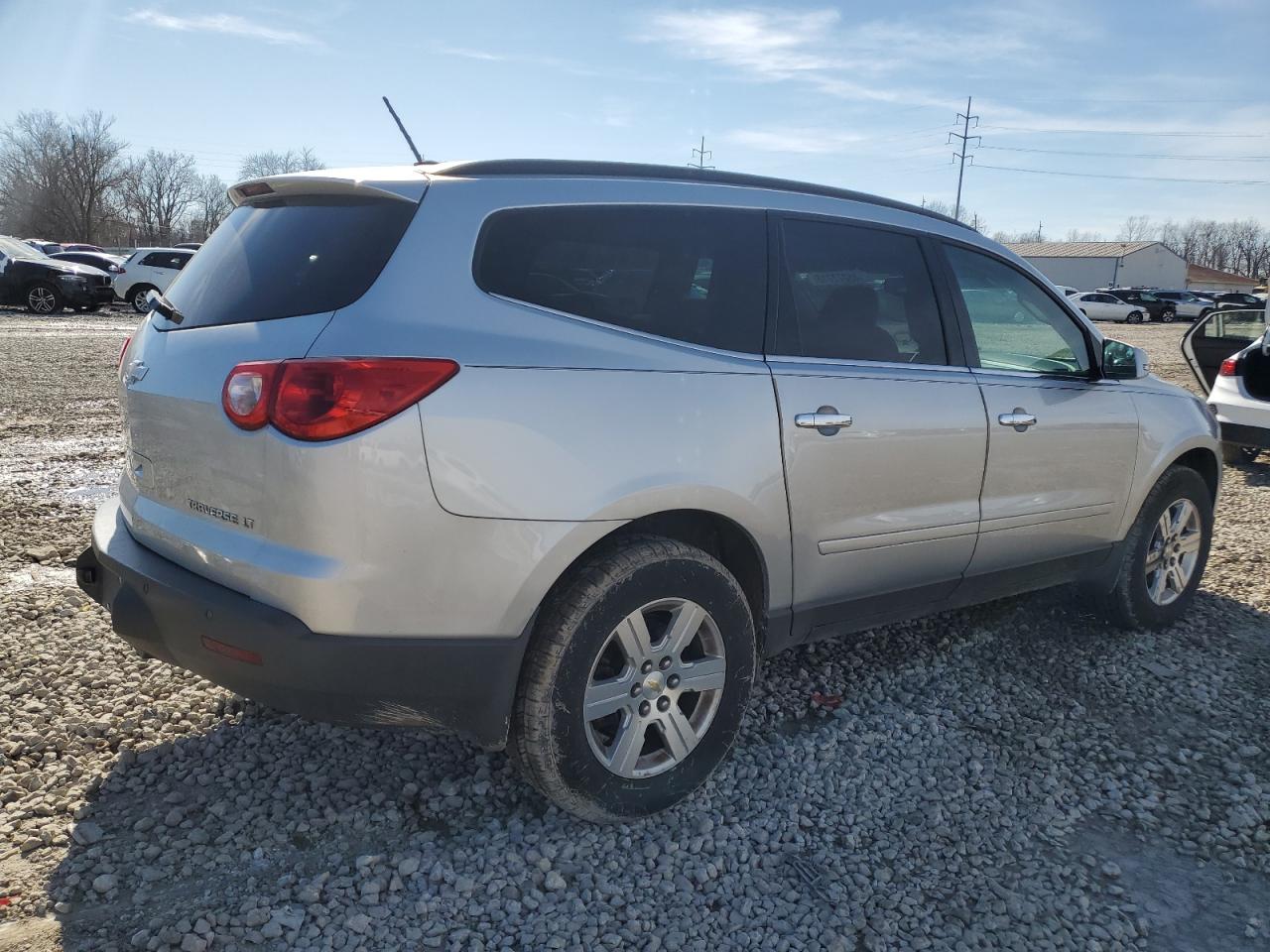 2012 Chevrolet Traverse - Image 3