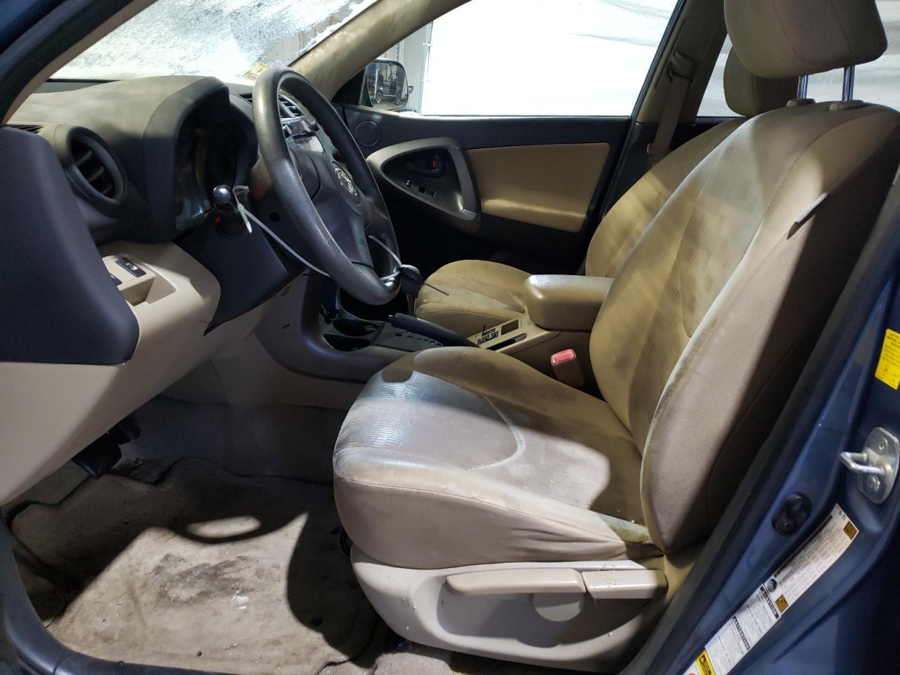 2010 Toyota RAV 4 - Image 7