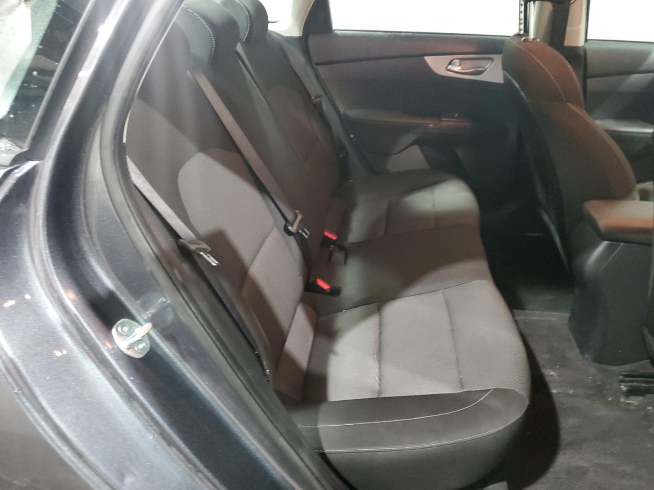 2023 Kia Forte - Image 10