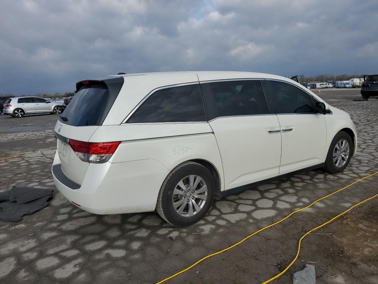 2016 Honda Odyssey - Image 3