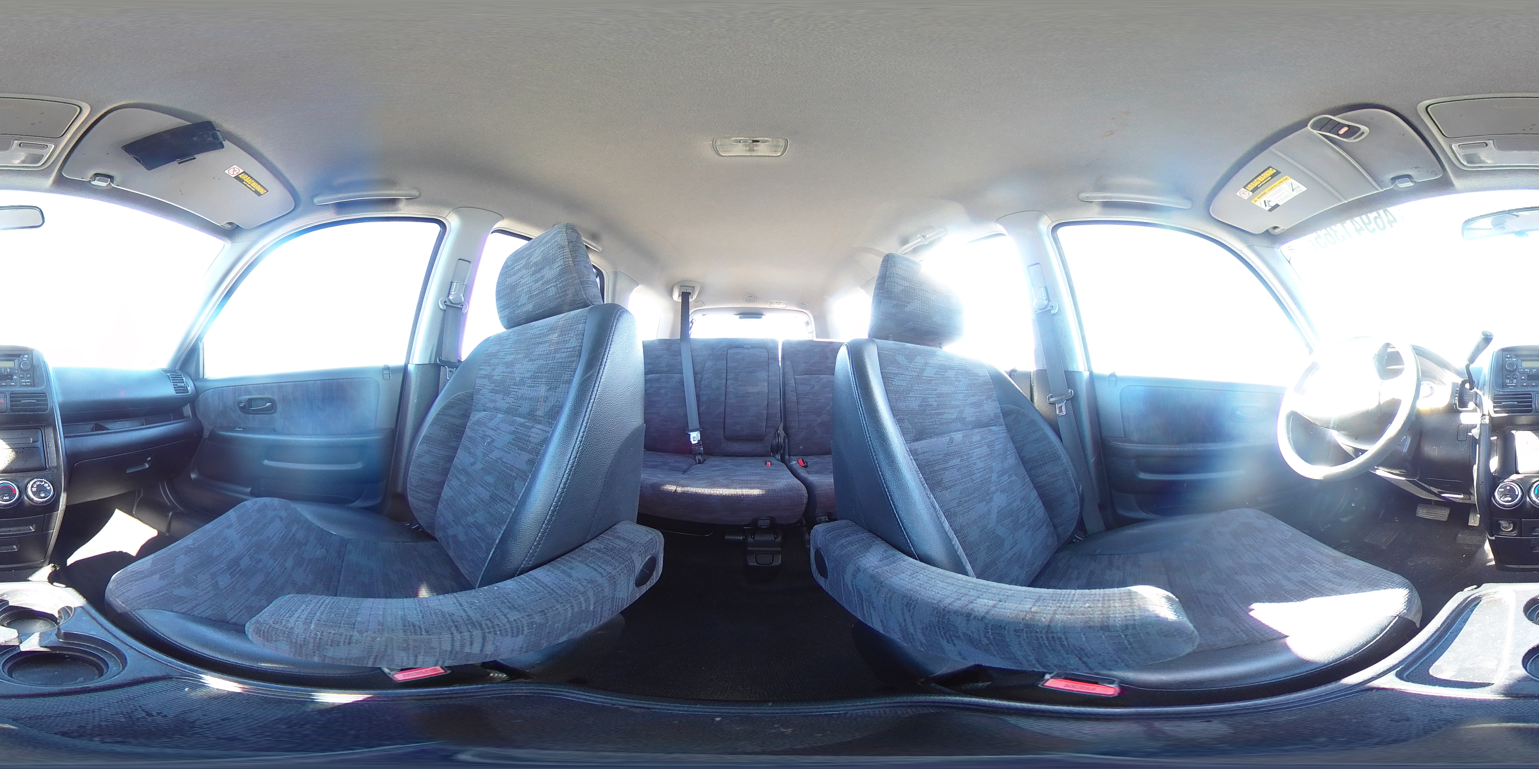 2004 Honda CR-V - Image 14