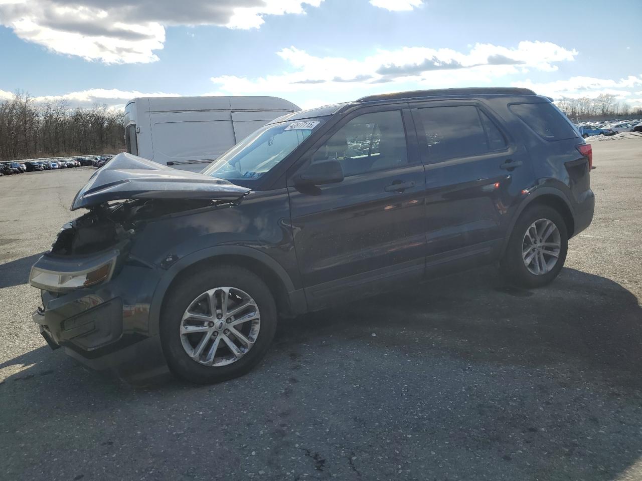 2016 Ford Explorer - Image 1