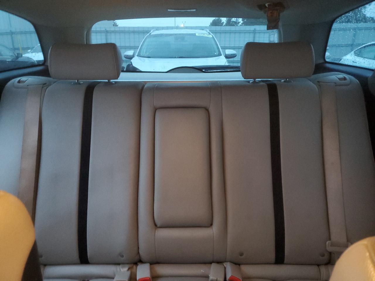 2007 Mazda CX-7 - Image 10
