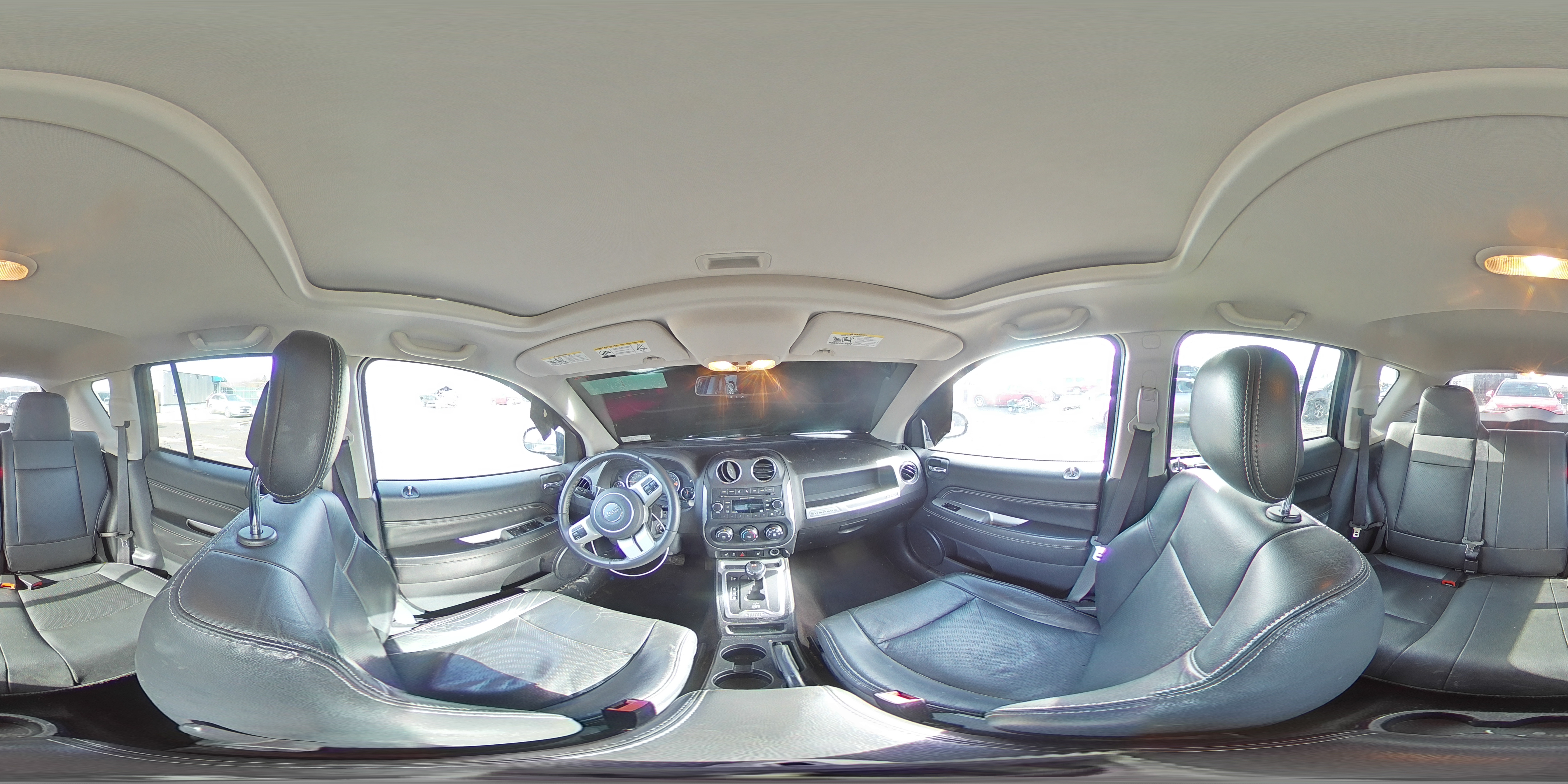 2015 Jeep Compass - Image 15