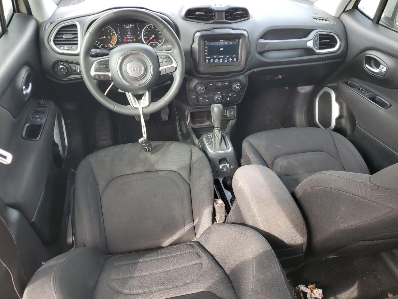 2019 Jeep Renegade - Image 8