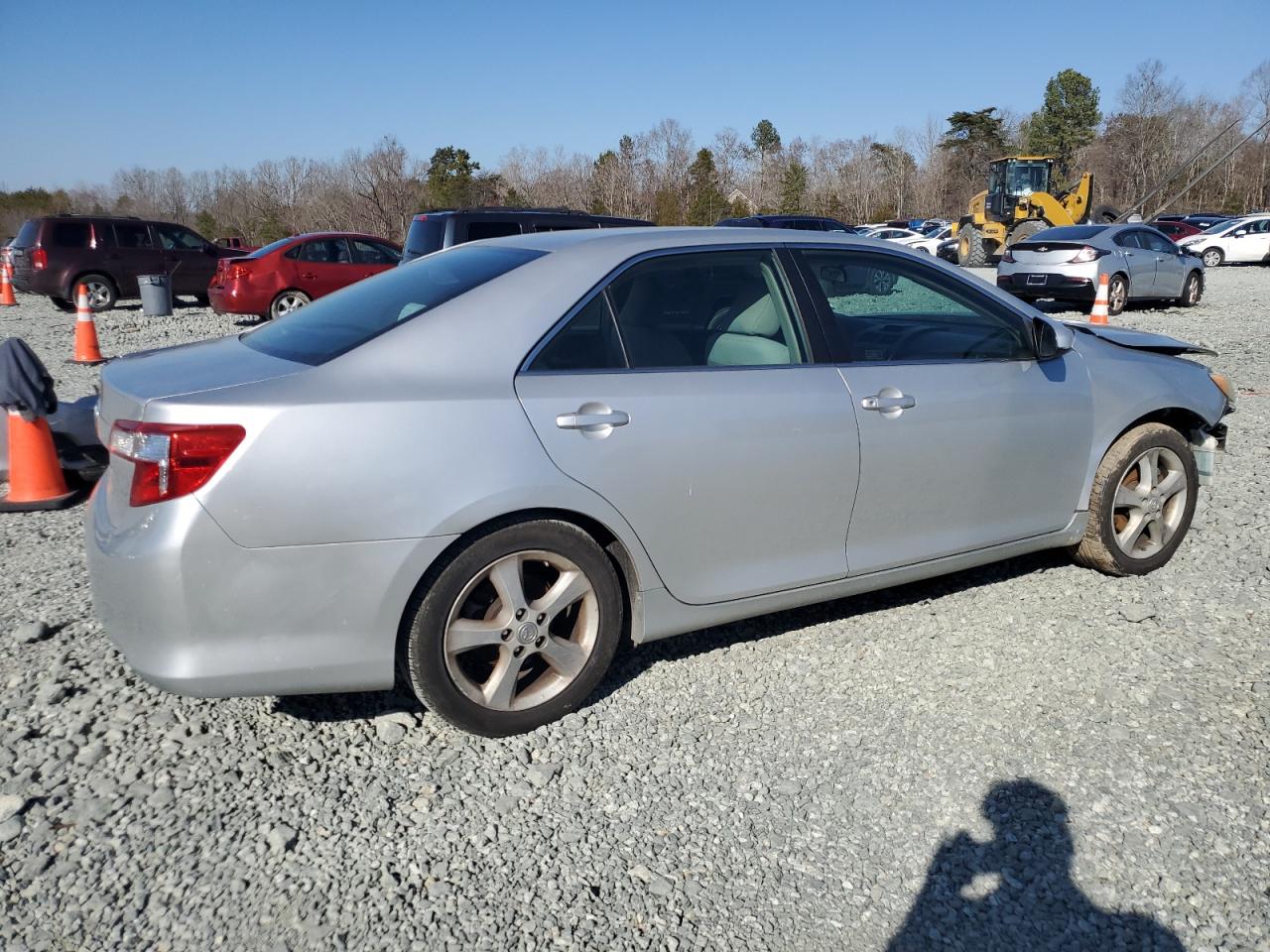 2014 Toyota Camry - Image 3