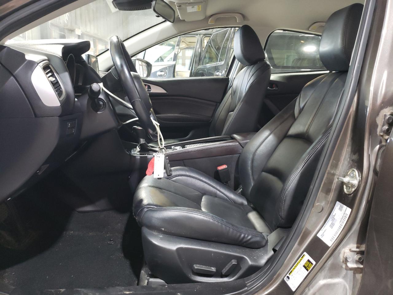 2017 Mazda 3 - Image 7