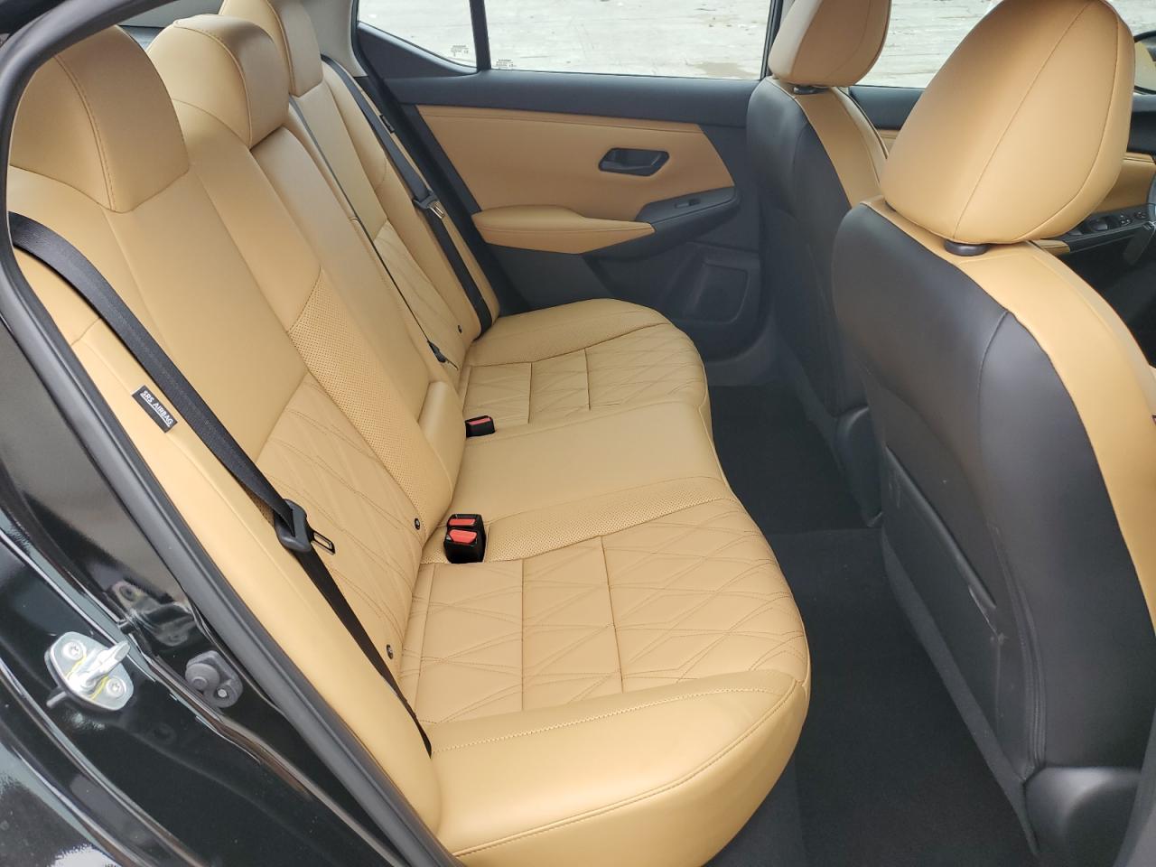 2024 Nissan Sentra - Image 10