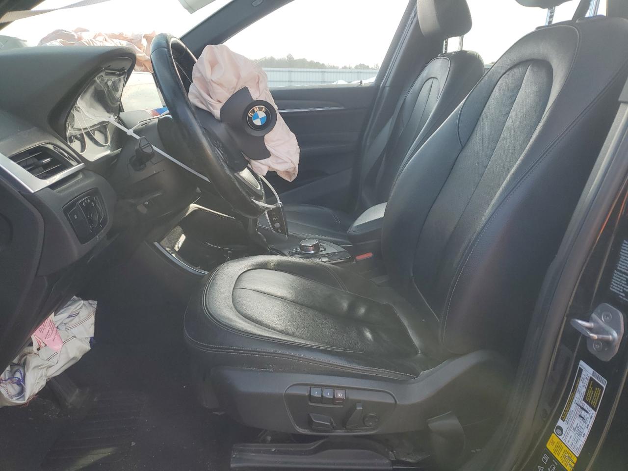 2016 BMW X1 - Image 7