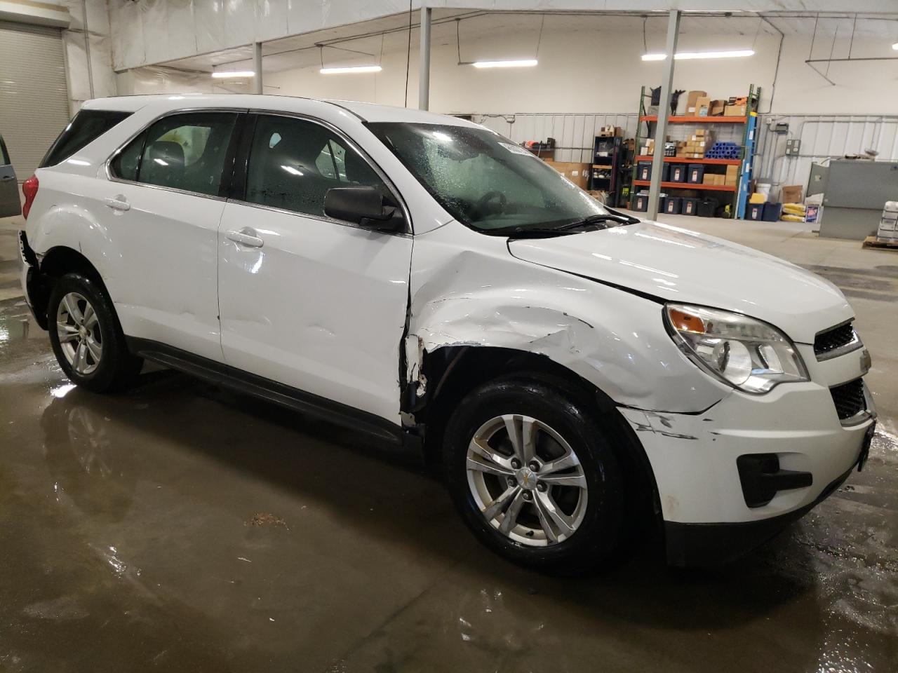 2015 Chevrolet Equinox - Image 4