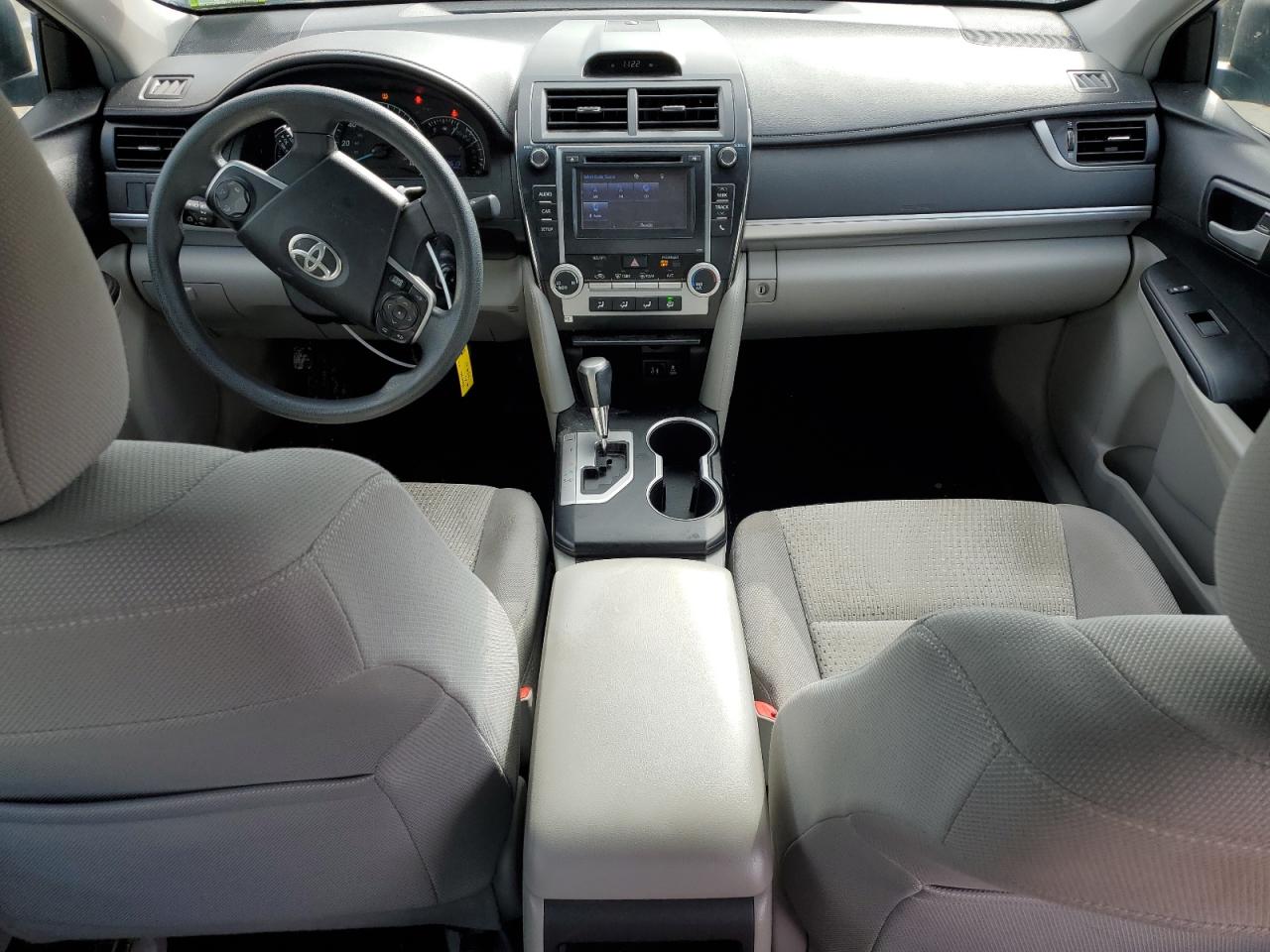 2014 Toyota Camry - Image 8