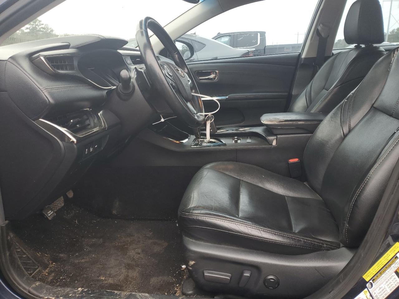 2016 Toyota Avalon - Image 7