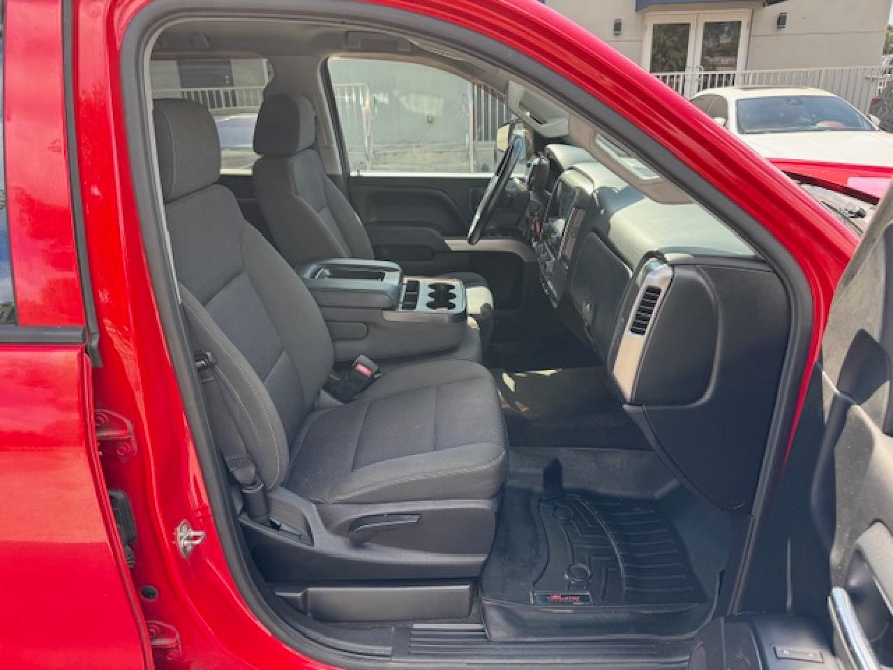 2018 Chevrolet Silverado C1500 Lt VIN: 3GCPCREC9JG374486 Lot: 44950235