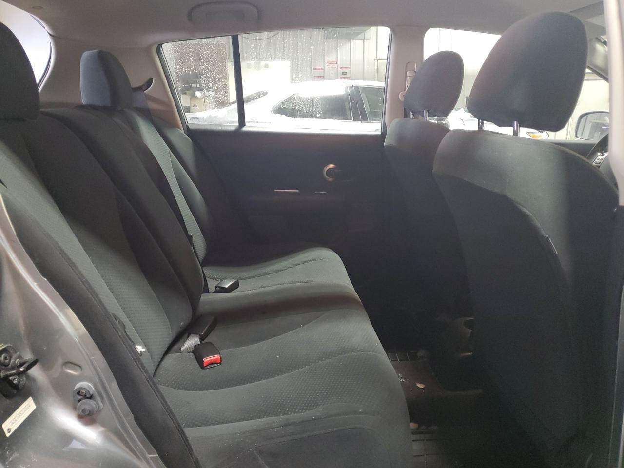 2012 Nissan Versa - Image 10