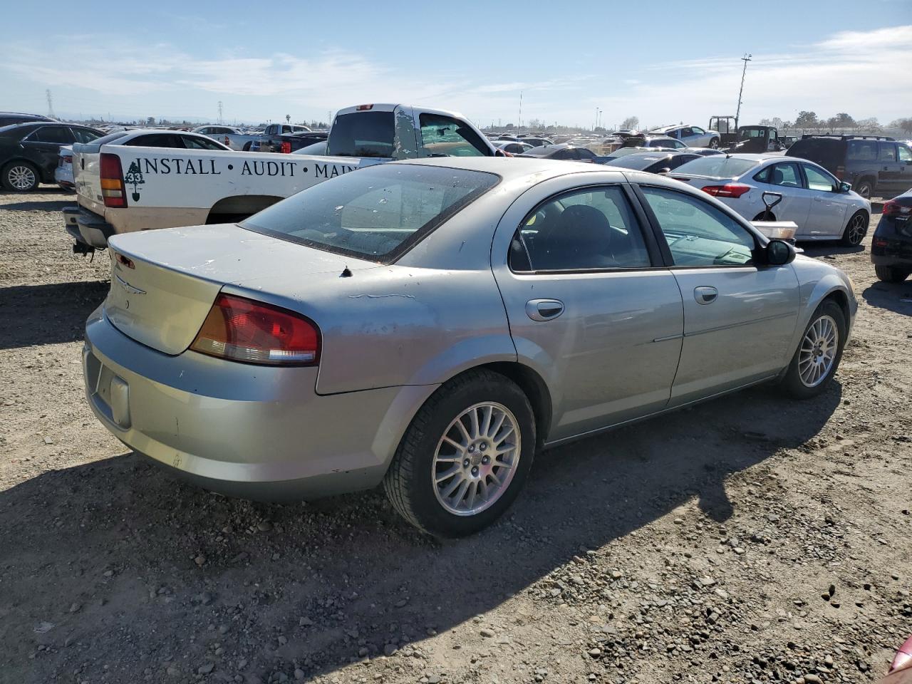 2005 Chrysler Sebring - Image 3