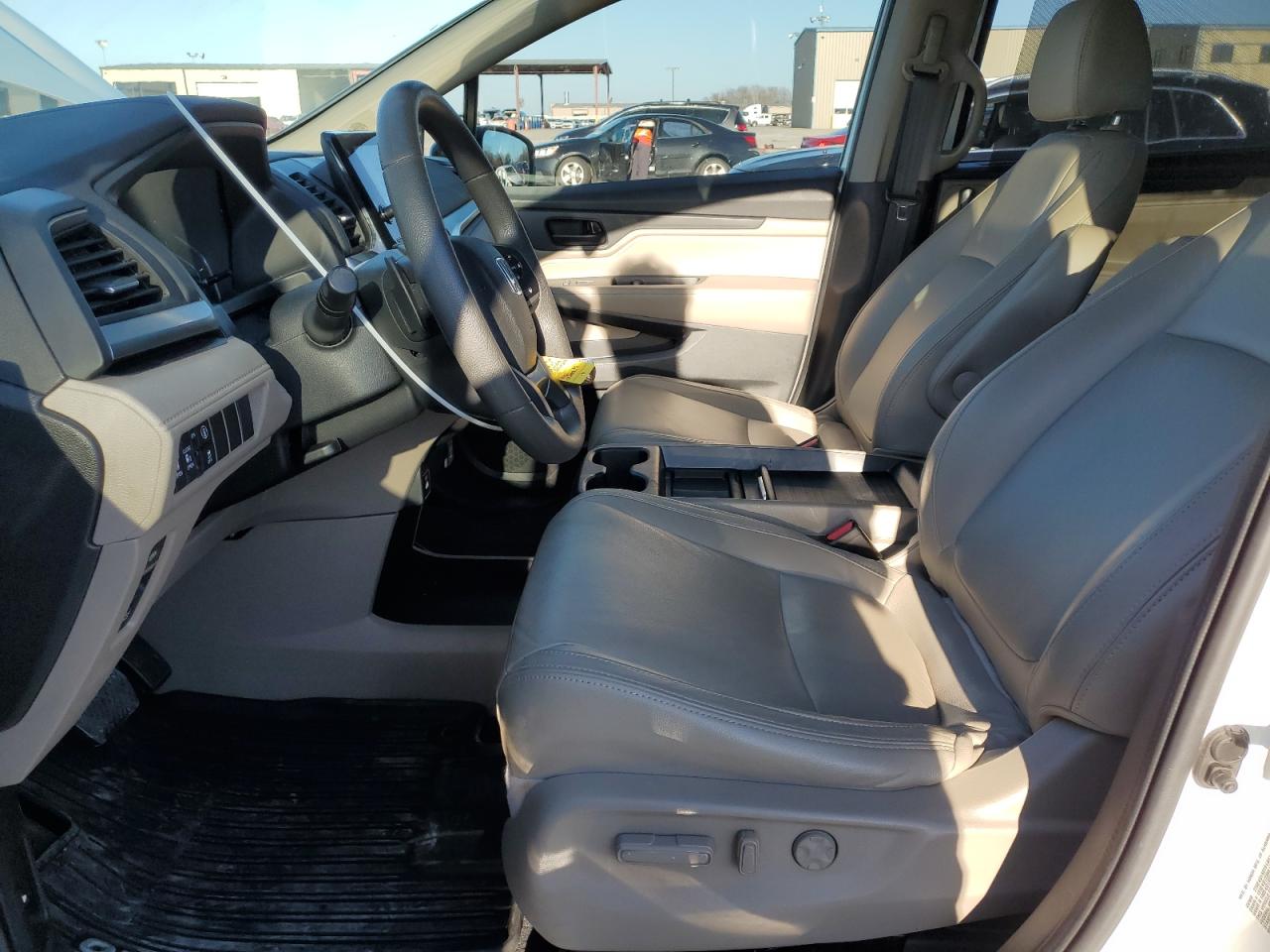 2021 Honda Odyssey - Image 7