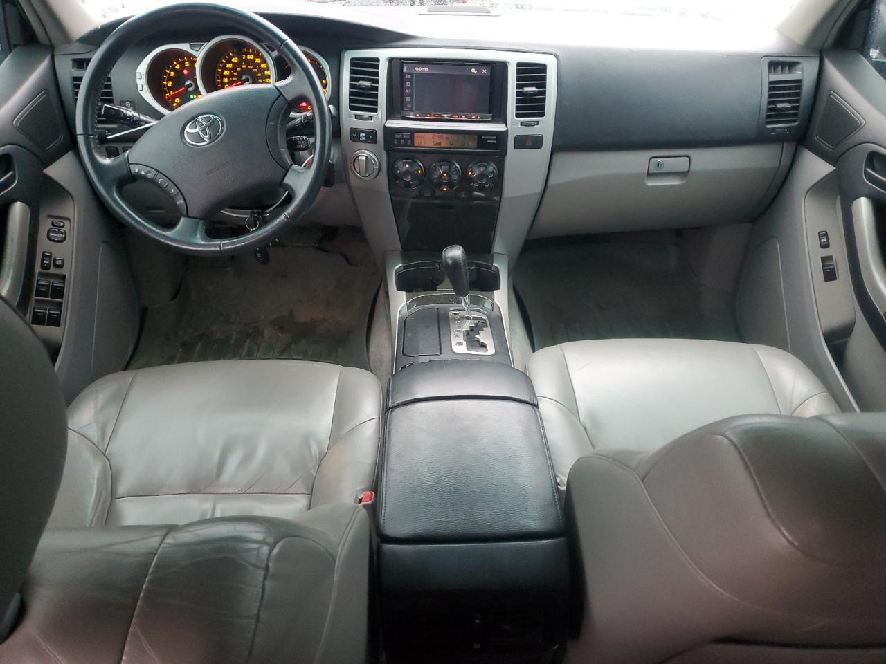 2005 Toyota 4Runner - Image 8
