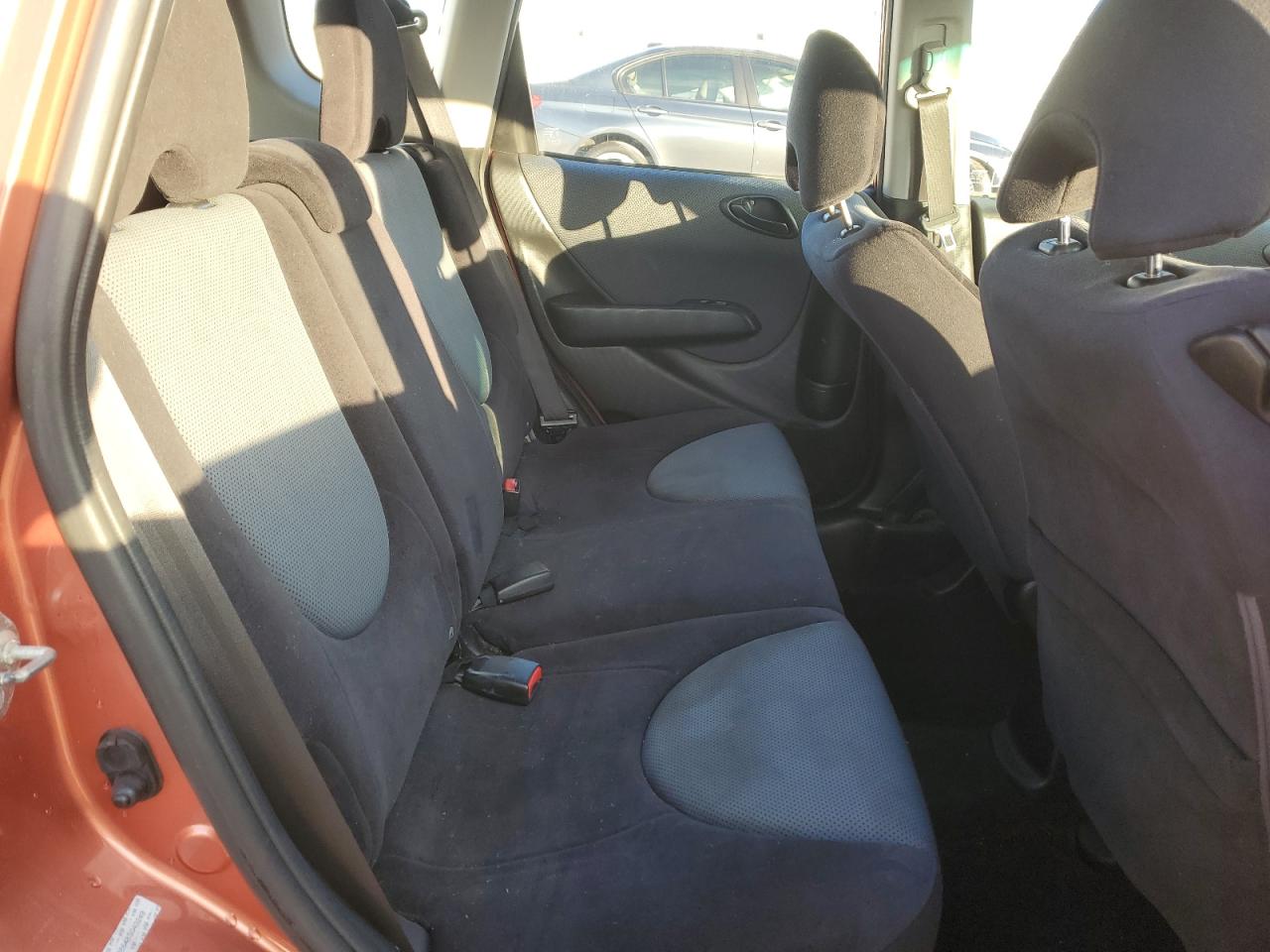 2008 Honda Fit - Image 11