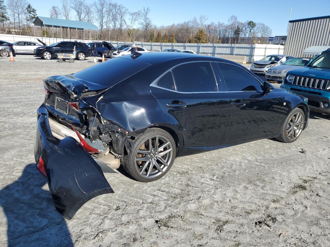 2018 Lexus IS - Image 3