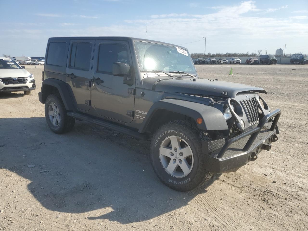 2018 Jeep Wrangler - Image 4