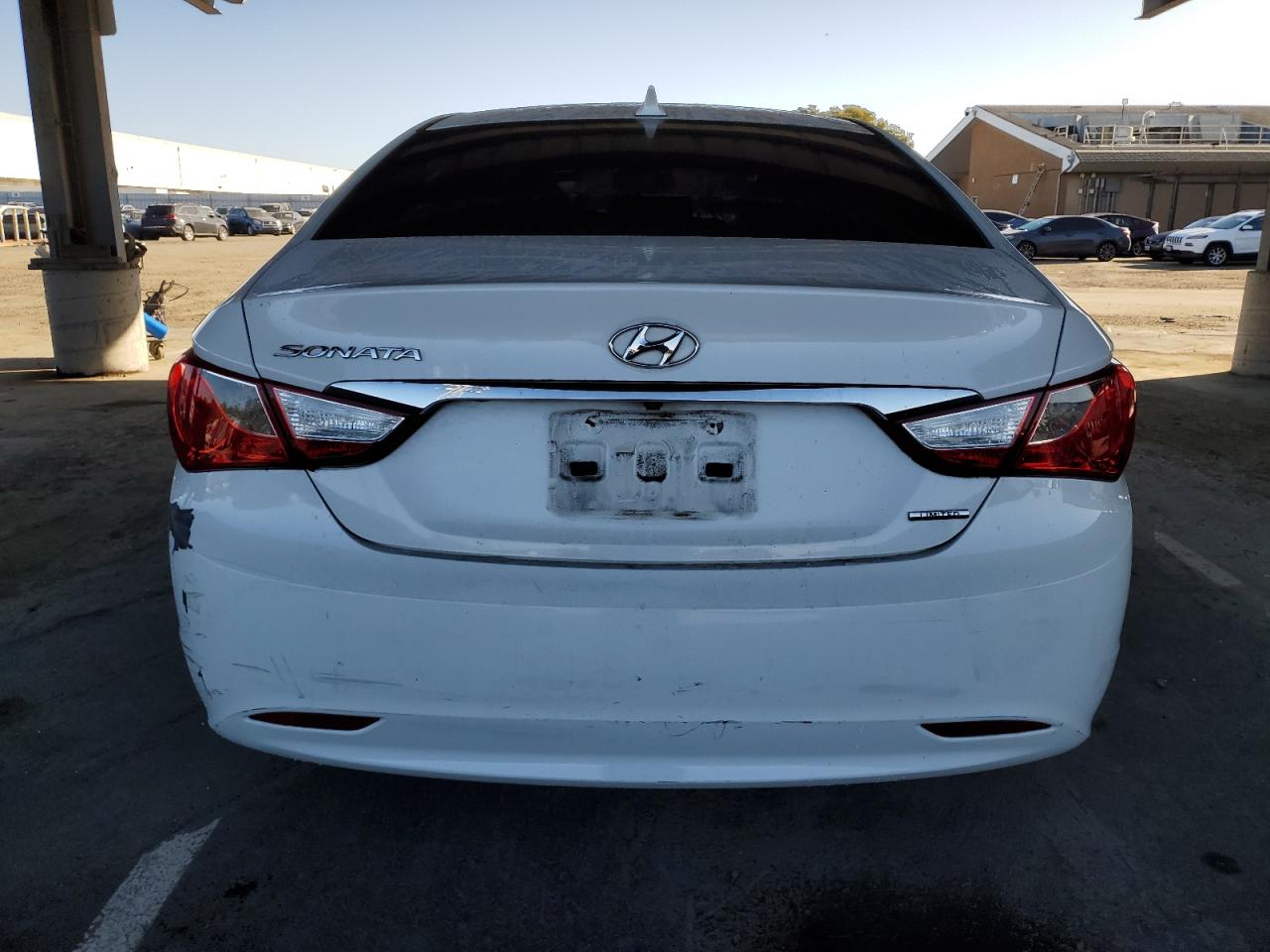 2011 Hyundai Sonata - Image 6