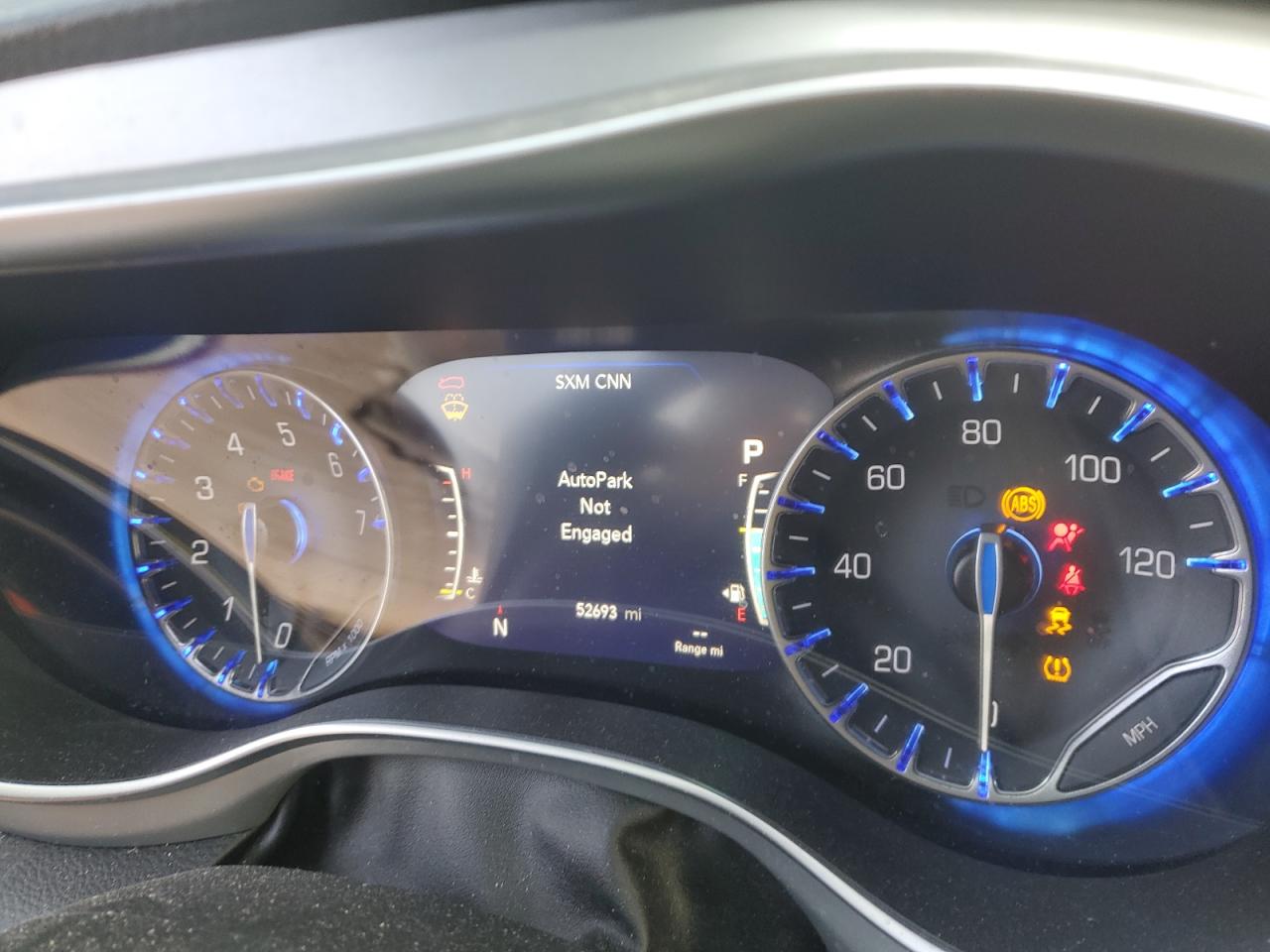 2020 Chrysler Pacifica - Image 9