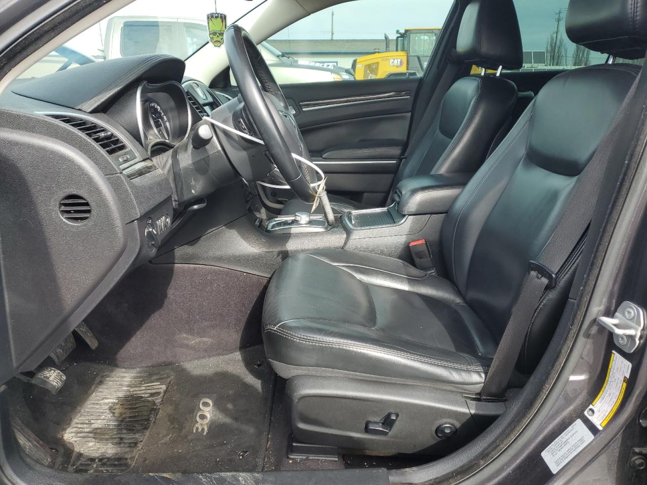 2016 Chrysler 300 - Image 7