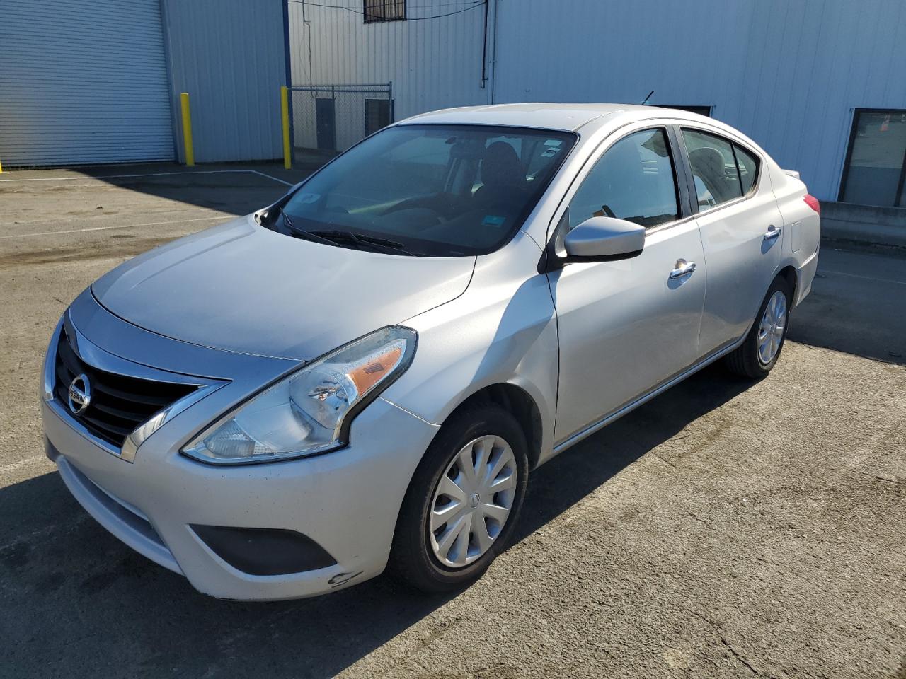 2016 Nissan Versa - Image 1