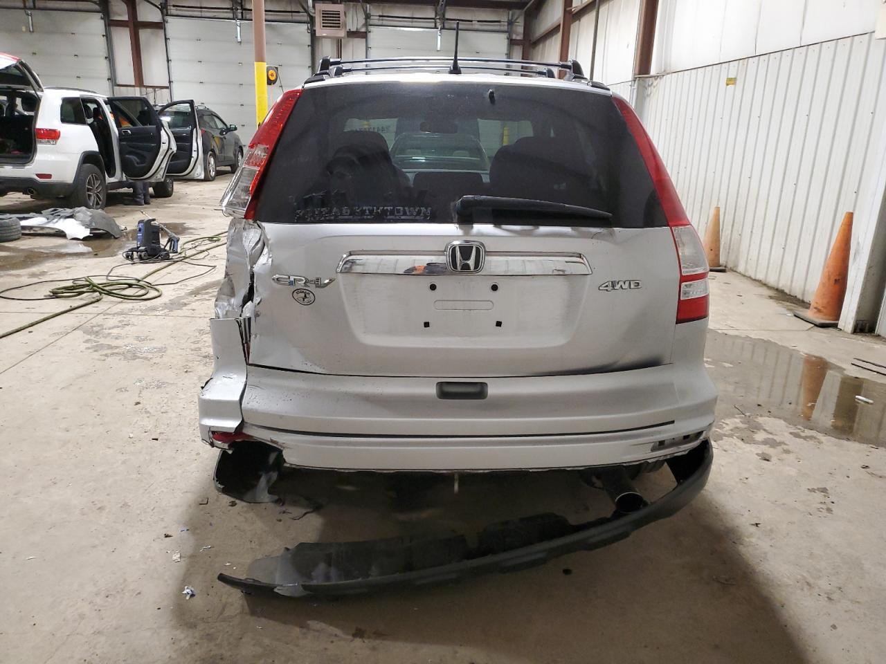 2010 Honda CR-V - Image 6