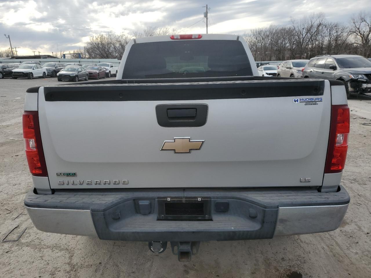2010 Chevrolet Silverado - Image 6