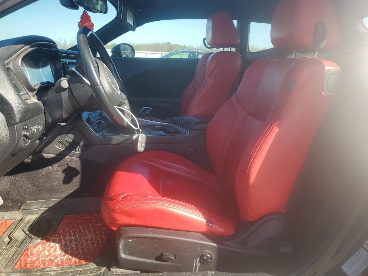 2016 Dodge Challenger - Image 7