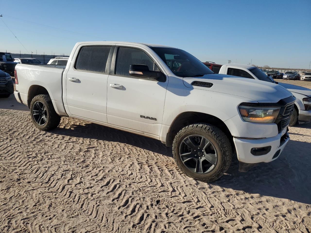 2021 RAM 1500 - Image 4