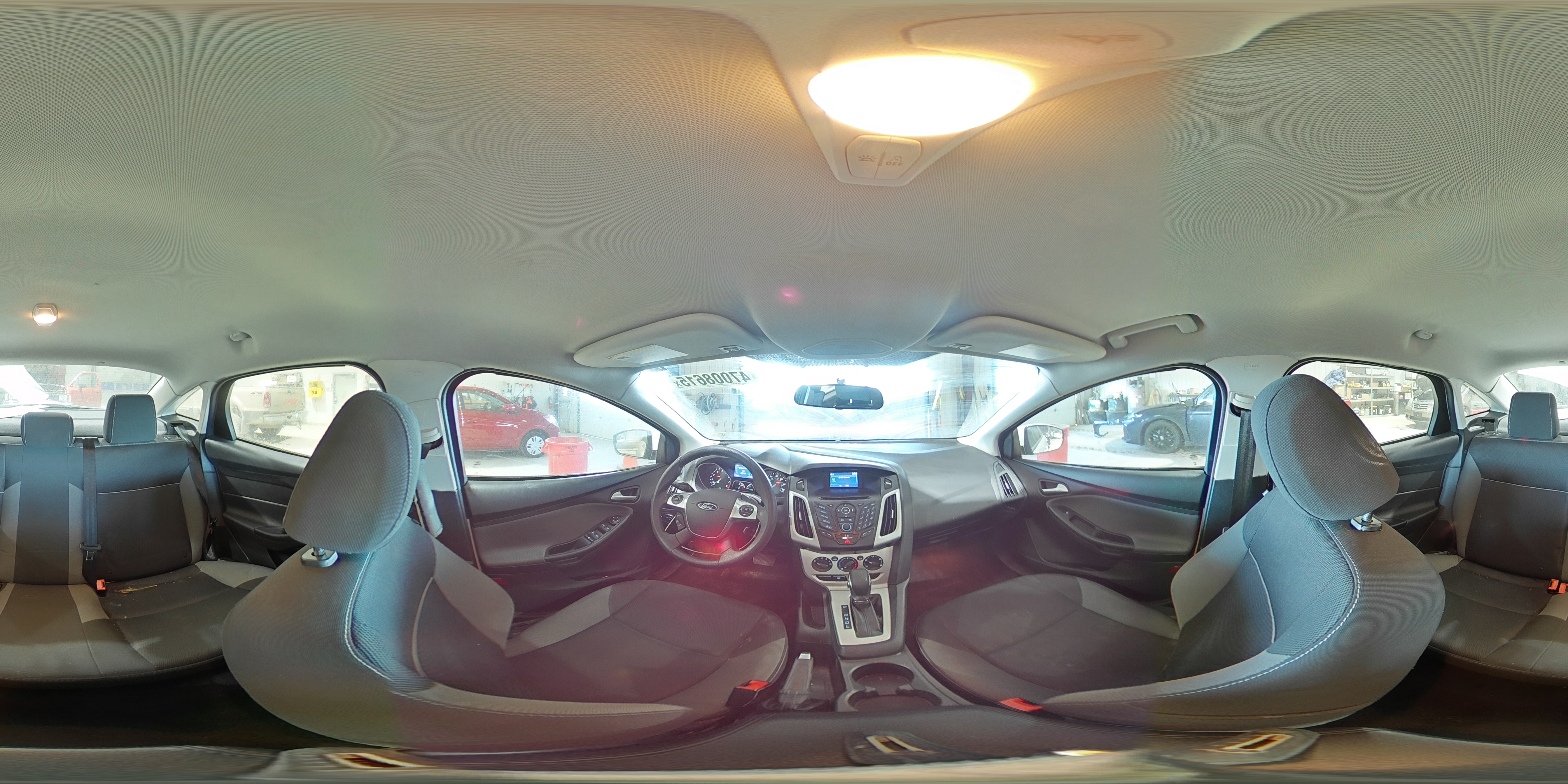 2014 Ford Focus - Image 13