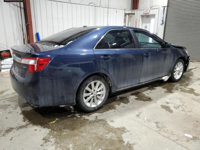  TOYOTA CAMRY 2014 Granatowy