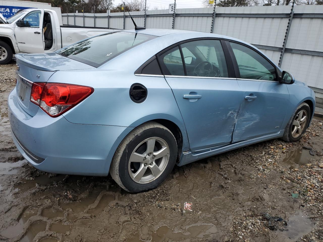 2012 Chevrolet Cruze - Image 3