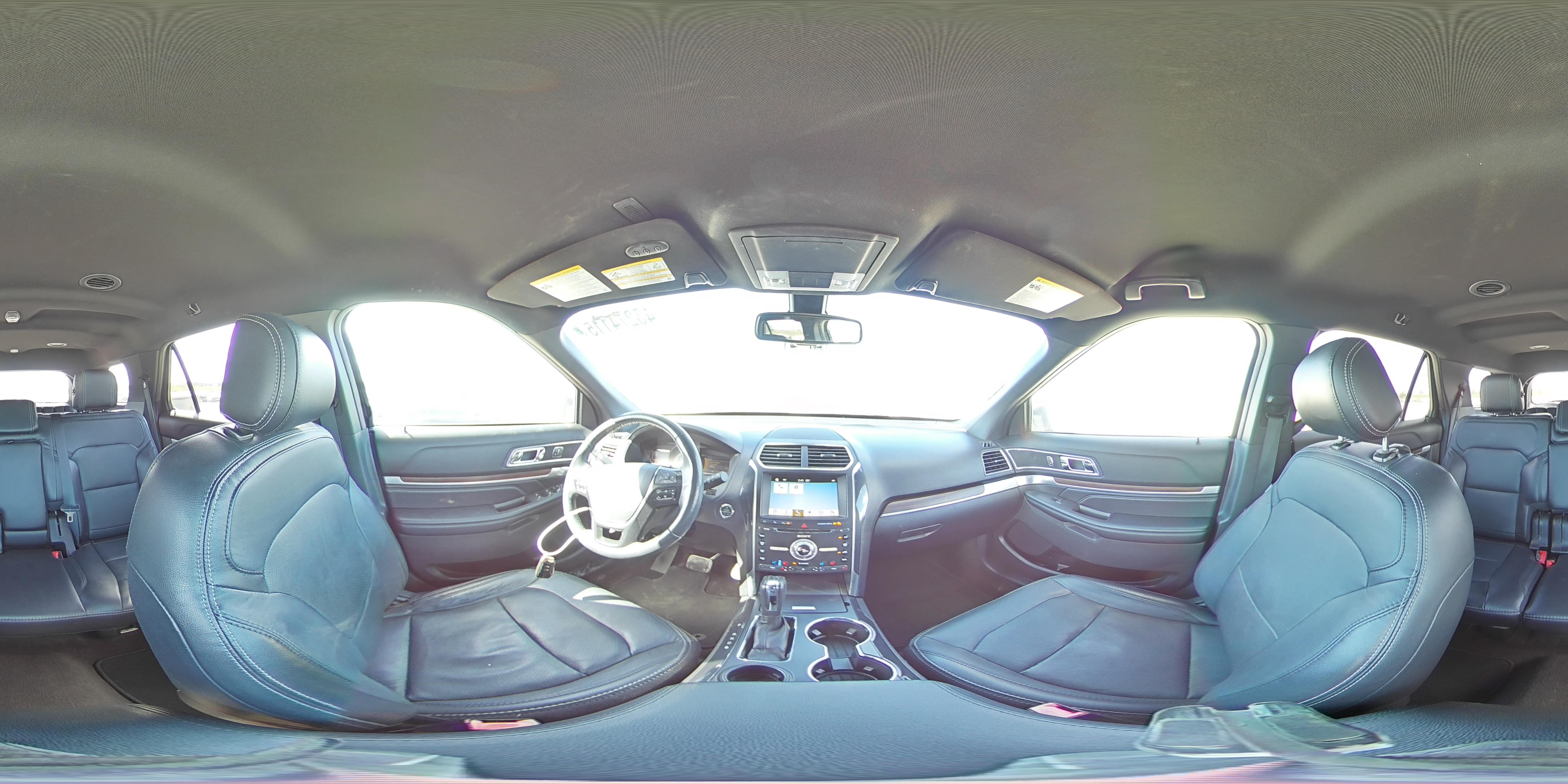 2017 Ford Explorer - Image 13