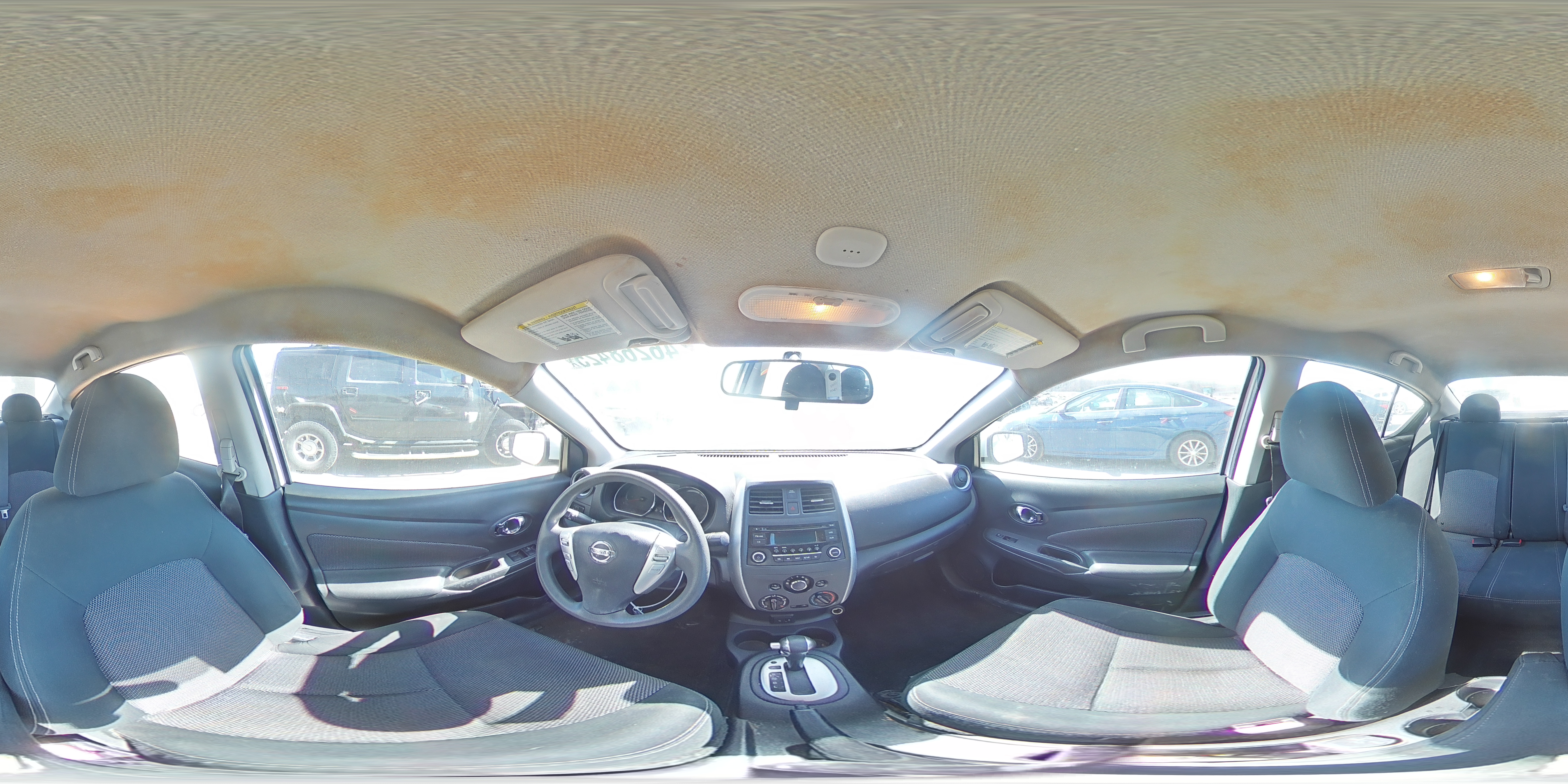 2017 Nissan Versa - Image 14